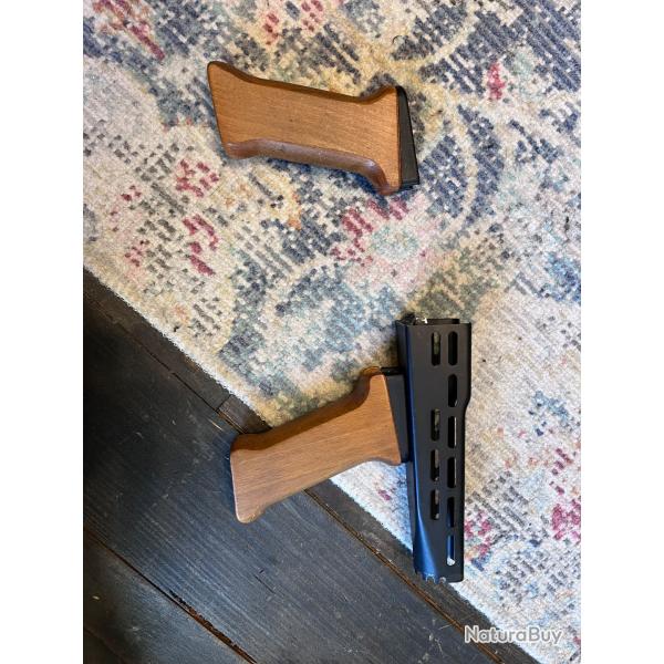 RARE garde main et poignee AMD65 AK