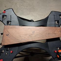 &Eacute;bauche de noyer Fran&ccedil;ais