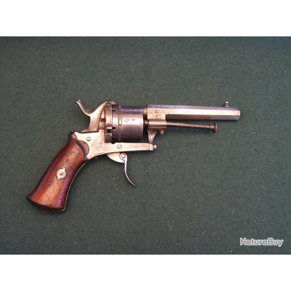 Revolver belge de type Lefaucheux marqu� "EB" (A572)