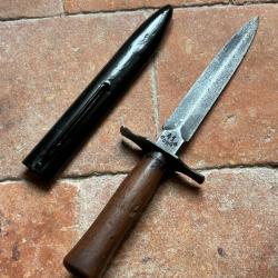 Poignard de tranch&eacute;e fran&ccedil;ais mod&egrave;le 1916 Le Vengeur 41 GONON - WW1