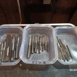 Lot tarauds professionnels imp&eacute;rial us anglais