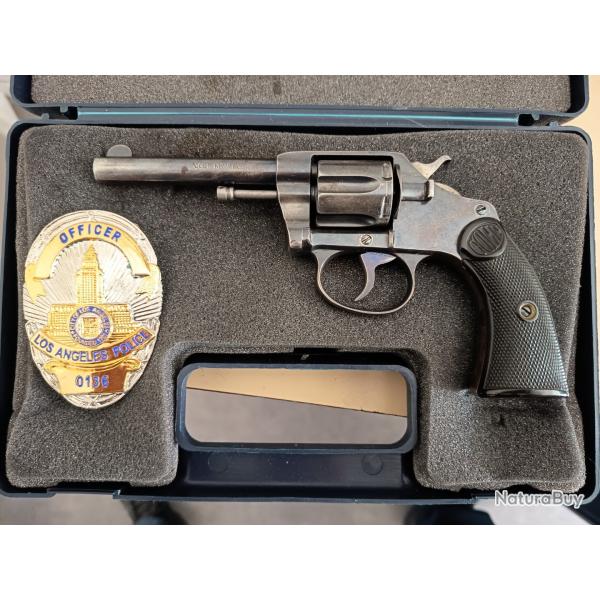 COLT 1892 NEW POLICE calibre 32 New Police tr�s bel �tat