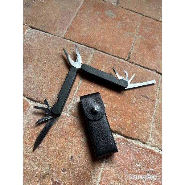 Couteau-pince multifonctions - type Leatherman