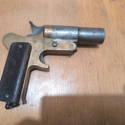 Lance fus&eacute;e 1918 court...