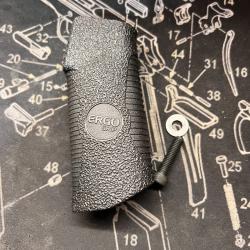 Poign&eacute;e type  AR15 ERGO GRIP
