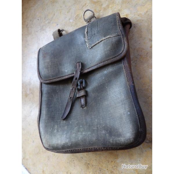 porte carte Russe URSS r�cup�r� en 1944 � la lib�ration par le maquis de ma r�gion Lyon