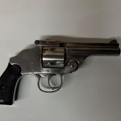 Harrington & Richarson cal. 38S&W - bon &eacute;tat (cat. D)