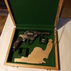 coffret pour reglementaires 1873