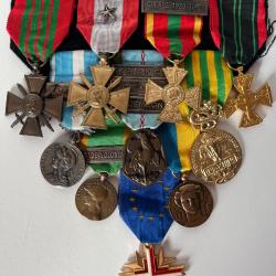 Barrette de m&eacute;dailles militaires fran&ccedil;aises - Seconde Guerre mondiale et engagements coloniaux