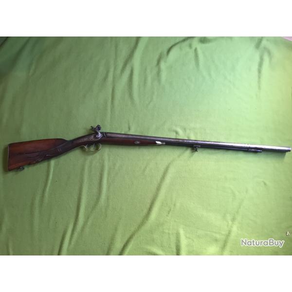 BEAU FUSIL JUXTAPOS� � PISTON cal 16 CROSSE SCULPT� CERVID�