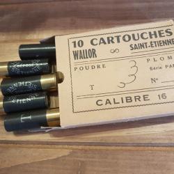 belle boite de cartouches Wallor de ST Etienne