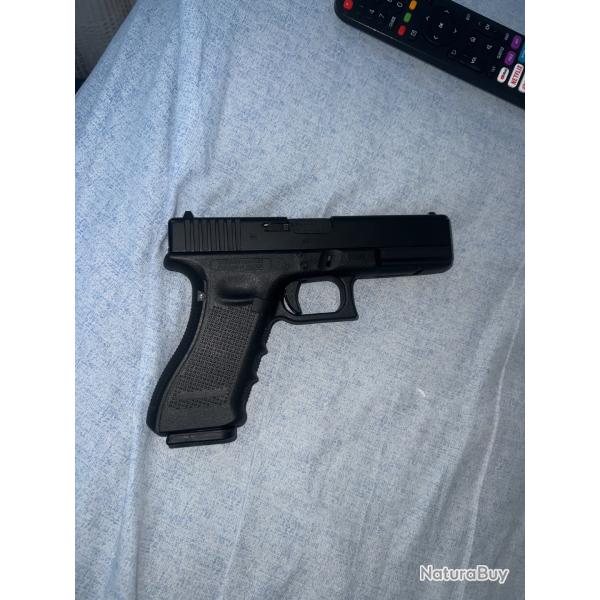 Glock 17 etat proche du neuf