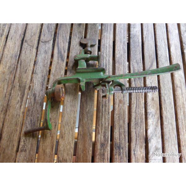 Sertisseur ancien pour cartouches calibre 16 II