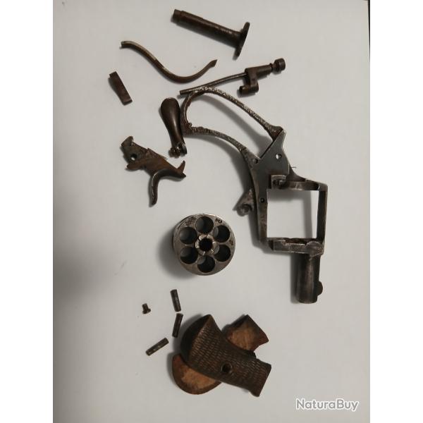 PISTOLET BULLDOG 8 mms poin�ons d'�preuve St Etienne Cat. D