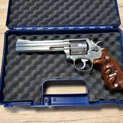 Smith & Wesson 686 excellent &eacute;tat