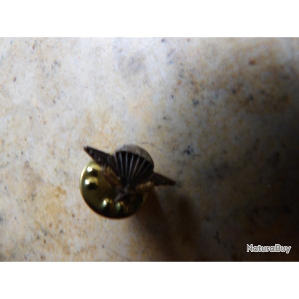 INSIGNE de veston brevet para parachutiste vers 1960 Fran�ais