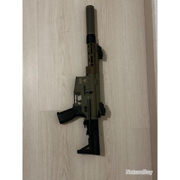 R�plique M4 RONIN Noir SAIGO AEG