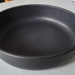 COCOTTE (PRO) en FONTE PUJADAS 28 cm NEUVE