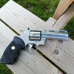 Colt python us.