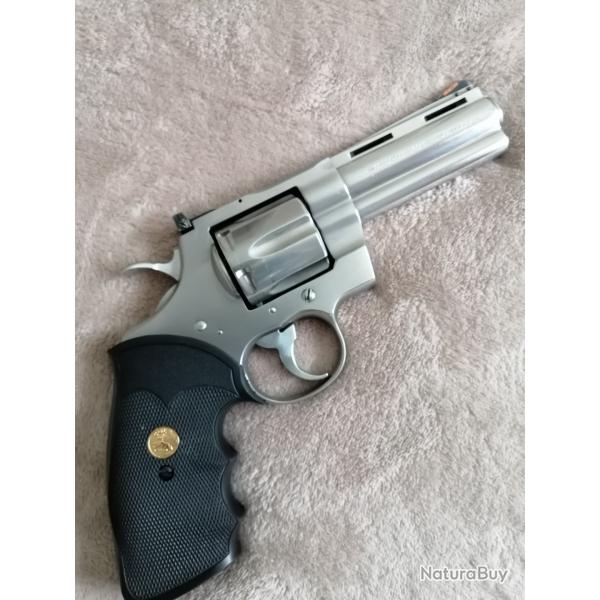Colt python us.