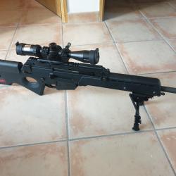 Fusil Hk SL8 calibre 223 canon lourd  avec lunette d'une valeur de 800 euros