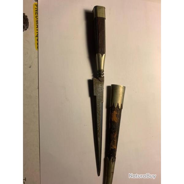 stylet corse avec gravures de 22.4 cm