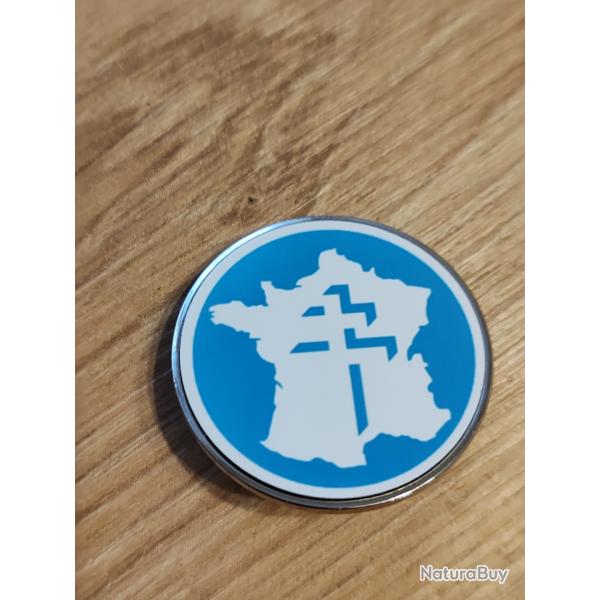 INSIGNE M�TAL DE LA 2 EME DB, MOD�LE 2