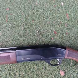 Fusil semi automatique Verney Carron calibre 12/76