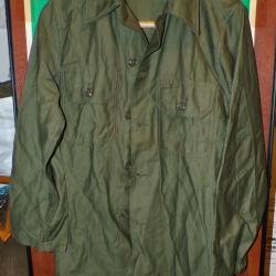 ARMEE AMERICAINE U.S : CHEMISE EN COTON OG-107 DE 1964 DE LA PERIODE GUERRE DU VIETNAM ,TAILLE U.S 1