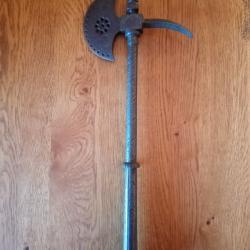 HACHE D'ARME MEDIEVALE