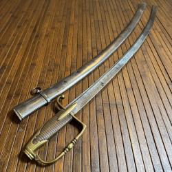 SABRE D'OFFICIER DE CAVALERIE L&Eacute;G&Egrave;RE AVEC FOURREAU VERS 1800