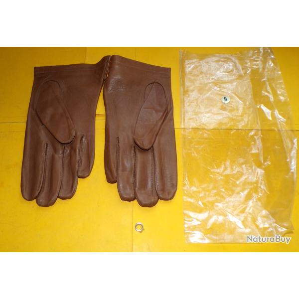 PAIRE DE GANT EN CUIR MARRON DE L' ARMEE FRANCAISE , TAILLE 8 FABRICATION MADE IN FRANCE GANTEX A MI