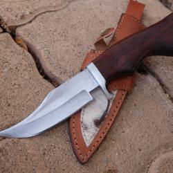 Poignard Couteau de Chasse Lame Acier Carbone 1055 Manche Bois/Acier Bel Etui Cuir Fabric Artisanat