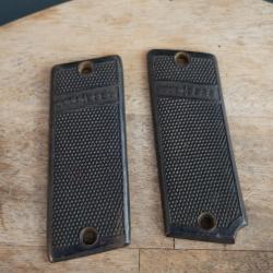 Paire de Plaquettes de pistolet 7.65mm type RUBY, UNIQUE, UNION poign&eacute;e longue 9 coups