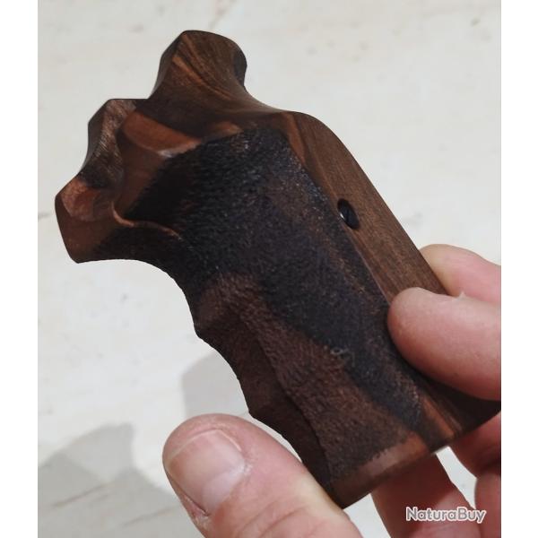 Poign�e Match pour Smith et Wesson carcasse K/L