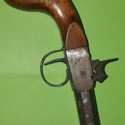 Tr&egrave;s joli pistolet de coffre