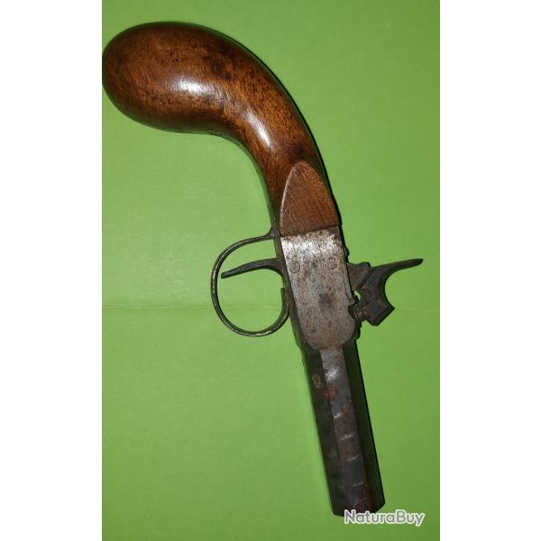 Tr�s joli pistolet de coffre