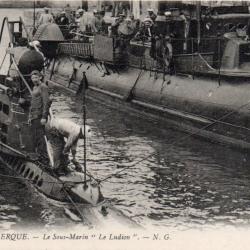CPA - MARINE de GUERRE - DUNKERQUE - Sous-Marin " Le Ludion " -N&deg;6043