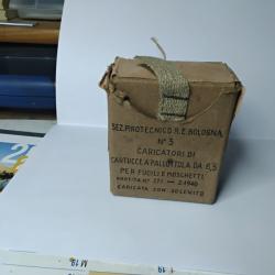Boite de munition CARCANO  Calibre : 6.5x52
