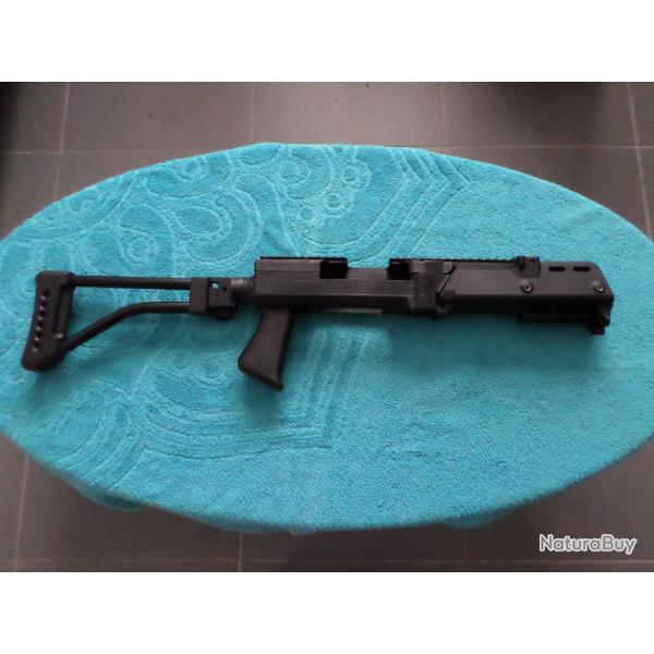 crosse tactique synth�tique Erma EM1 22LR pliante