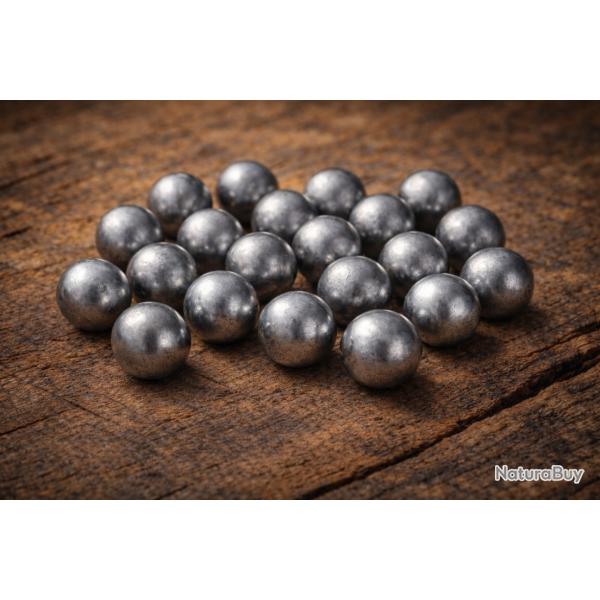 Lot d'au moins 130 balles rondes calibre 54 (0.530)