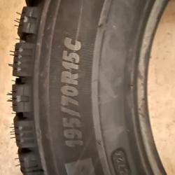Pneu Michelin alpin 195/70/15