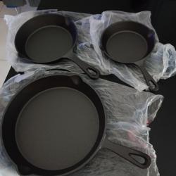 Po&ecirc;les en fonte r&eacute;sistante feux de bois,gaz, induction.