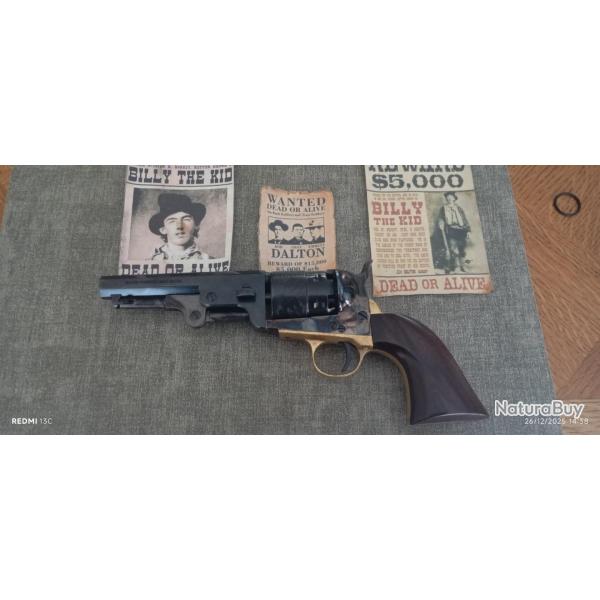 REVOLVER NAVY YANK SHERIFF NEUF.JAMAIS UTILIS�. AUCUN JEU MECANIQUE ULTRA FLUIDE..SUPERBE JASPAGE.s