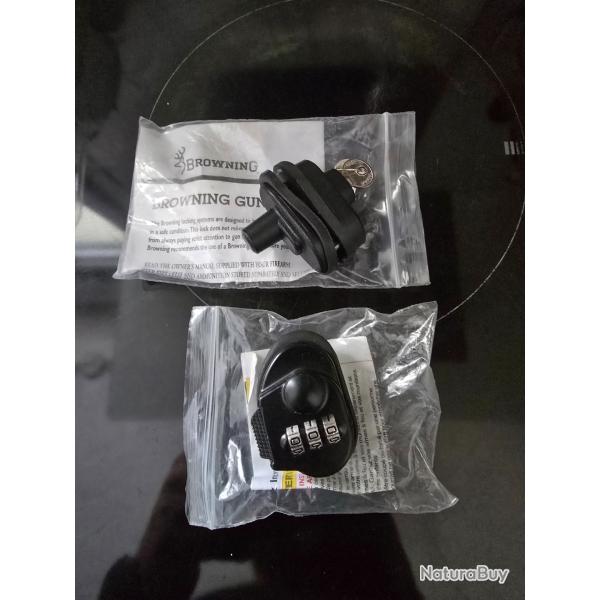2 verrous pontet BROWNING
