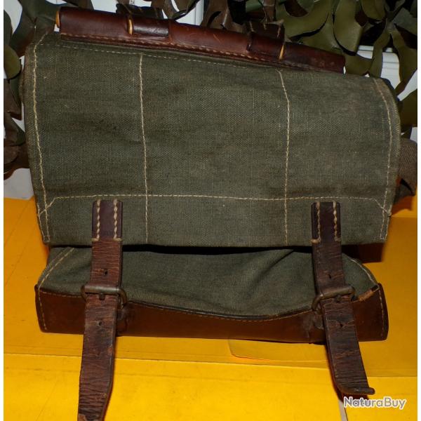 ARMEE SUISSE : MUSETTE SAC A DOS EN CUIR , BOIS ET TISSU , PERIODE DE 1927 ,FABRICATION SUISSE , POU