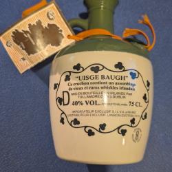 Bouteille whisky Tullamore Dew en porcelaine  ( vide )