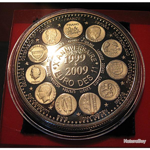 medaille france  " 1999 -2009 "euro des 11  essai sous capsule