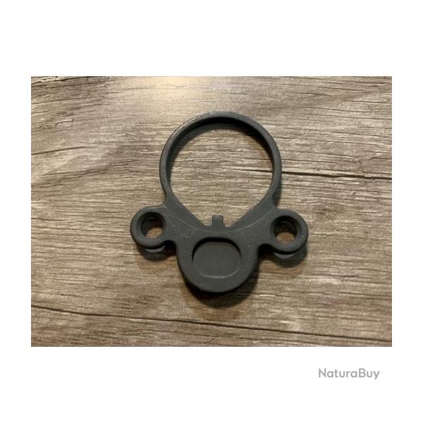 Plaque avec oeillet de bretelle H&K HECKLER&KOCH