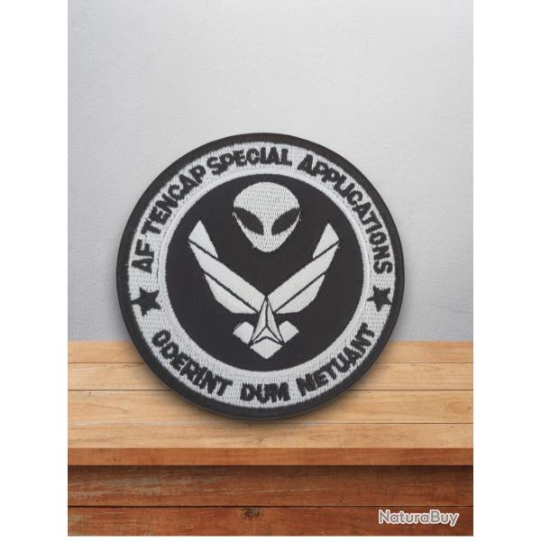 ecusson black ops 8 cm scratch tactical patch moral us air force area 51